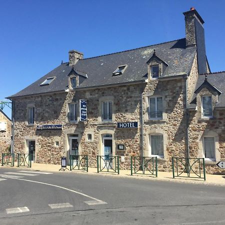 Auberge Vallee De La Douve L'Etang-Bertrand Exteriör bild